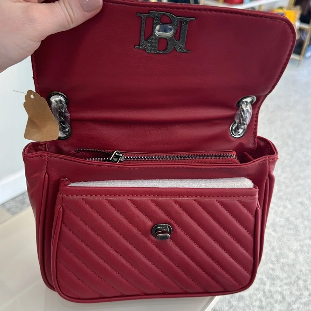 Badgley Mischka purse $129 MSRP - Picture 2 of 4